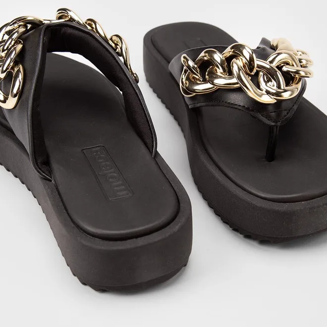 Tamanco Feminino Moleca Flatform Detalhe Corrente Preto