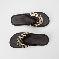 Tamanco Feminino Moleca Flatform Detalhe Corrente Preto