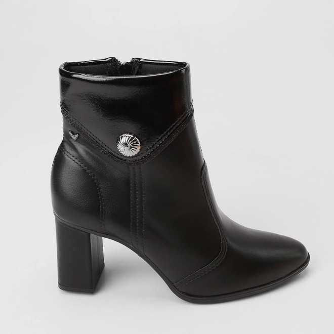 Bota Feminina Mississipi Cano Curto Salto Reto Detalhe Tacha Preto