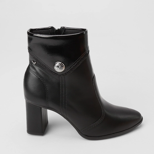 Bota Feminina Mississipi Cano Curto Salto Reto Detalhe Tacha Preto