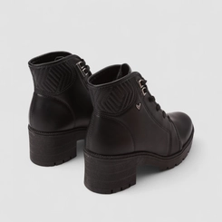 Bota Coturno Feminino Mississipi Cano Curto Tratorado Preto