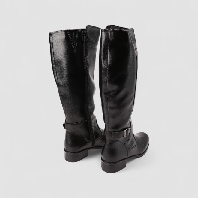 Bota Feminina Mooncity Cano Alto Detalhe Fivela Preto