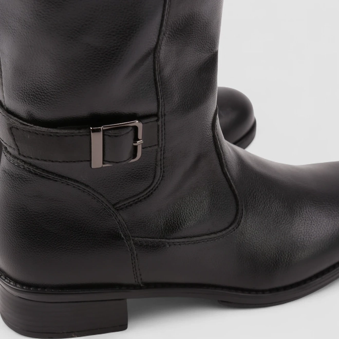 Bota Feminina Mooncity Cano Alto Detalhe Fivela Preto