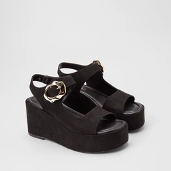 Sandália Feminina Gabriela Plataforma Enfeite Fivela Nobuck Preto