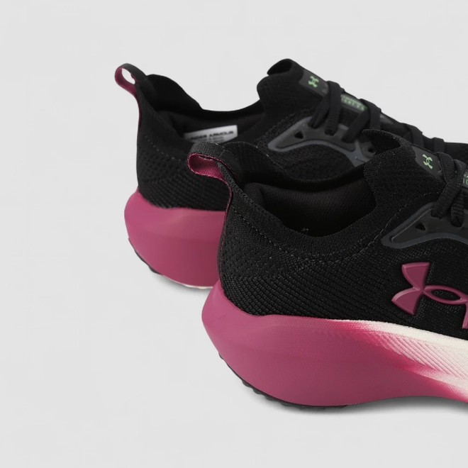 Tênis Esportivo Under Armour Charged Slight 3 SE Corrida Preto