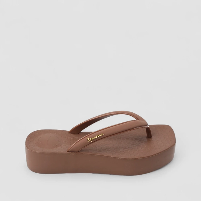 Chinelo Feminino Ipanema Plataforma Marrom