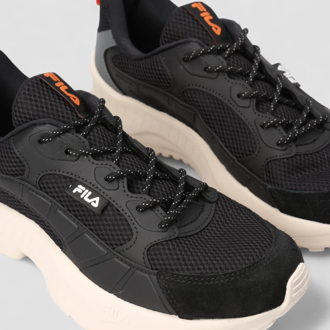 Tênis Esportivo Masculino Fila Preto