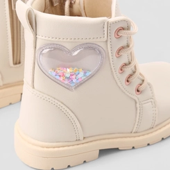 Bota Coturno Bebê Gabrielinha Enfeite Coração Confete Off White