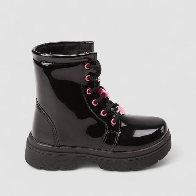 Bota Coturno Infantil Gabrielinha Enfeite Pinguentes Verniz Preto