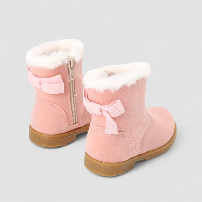 Bota Bebê Gabrielinha Nobuck Detalhe Laço Com Pelúcia Rosa