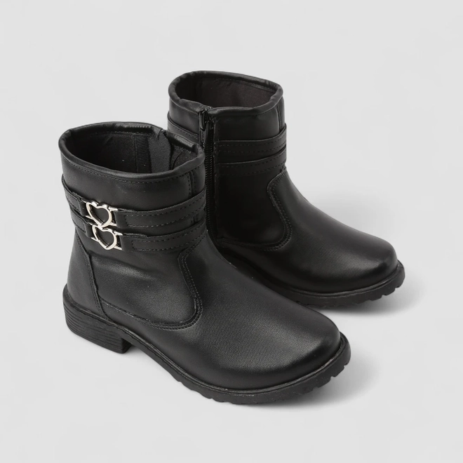 Bota Infantil Gabrielinha Detalhe Fivela Coração Preto