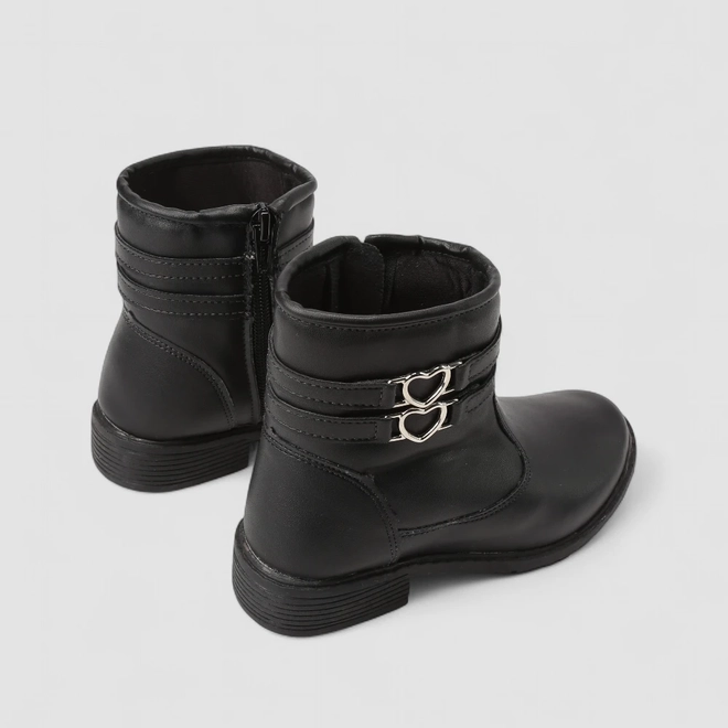 Bota Infantil Gabrielinha Detalhe Fivela Coração Preto