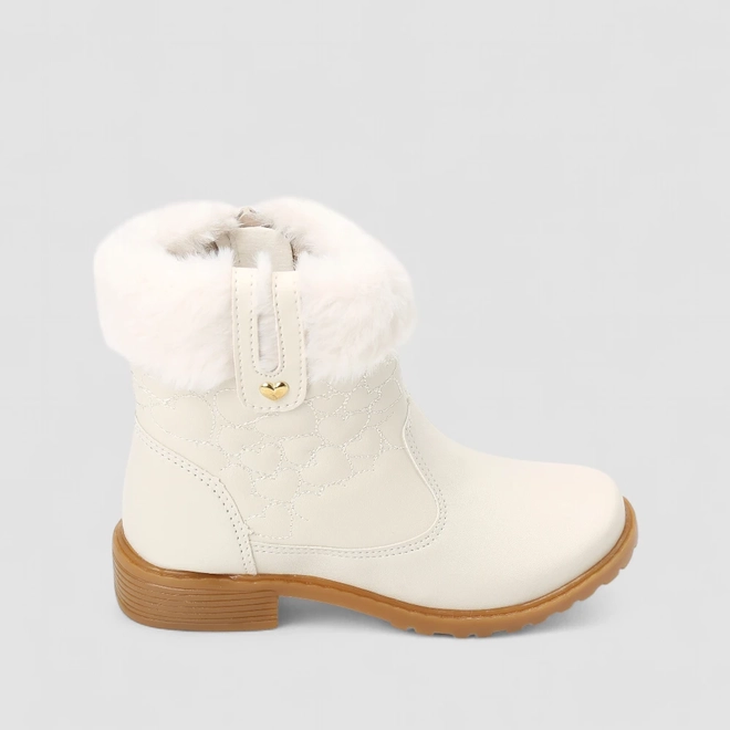 Bota Infantil Gabrielinha Pespontos Corações Com Pelúcia Off White