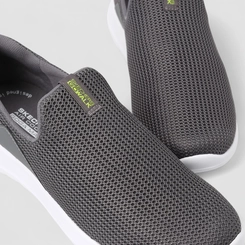 Slip-On Masculino Skechers Mesh Calce Fácil Cinza