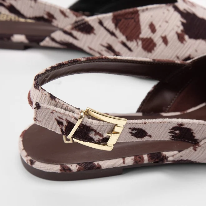 Sapatilha Slingback Feminina Gabriela Recorte Animal Print Vaca Multicolor