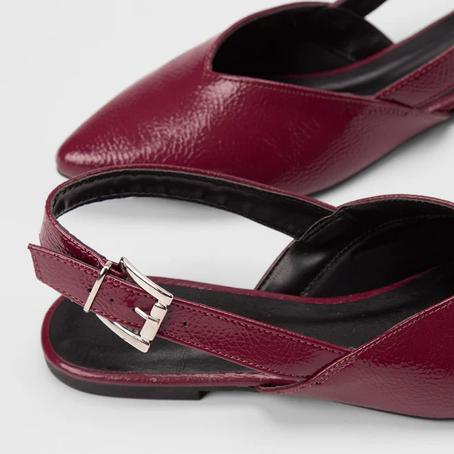 Sapatilha Slingback Feminina Gabriela Recorte Verniz Vinho