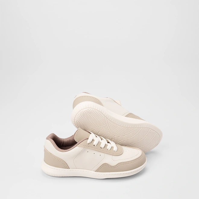 Tênis Casual Infantil Molekinho Detalhe Recorte Off White