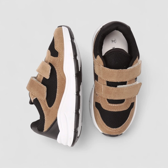 Tênis Casual Infantil Vertus Tiras Aderentes Marrom & Preto