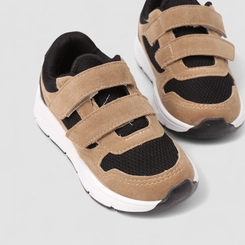 Tênis Casual Infantil Vertus Tiras Aderentes Marrom & Preto