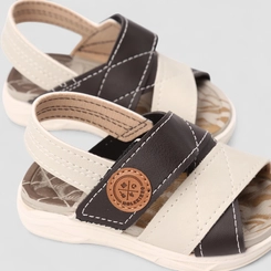 Sandália Infantil Molekinho Tiras Cruzadas Pespontos Off White