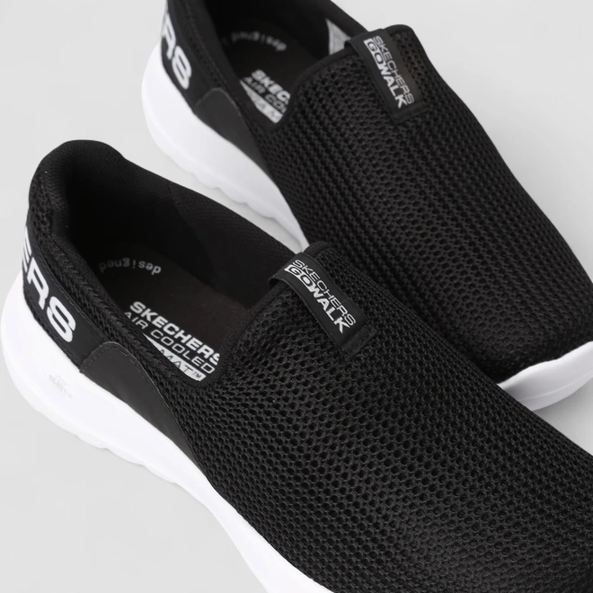 Slip On Feminino Skechers Go Walk Calce Fácil Preto