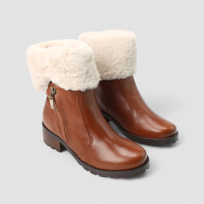Bota Feminina Pegada Original Couro Cano Médio Com Pelúcia Marrom