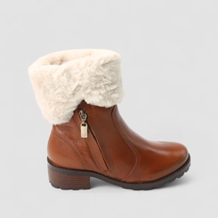 Bota Feminina Pegada Original Couro Cano Médio Com Pelúcia Marrom