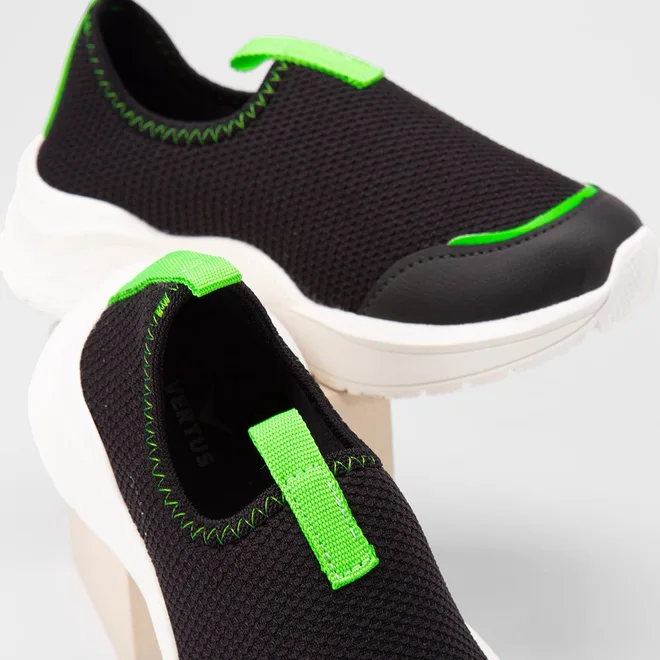 Slip On Infantil Vertus Calce Fácil Preto & Verde