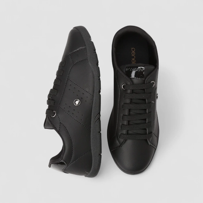 Tênis Casual Feminino Penélope Detalhe Verniz Preto