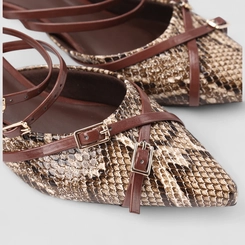 Mule Feminina Gabriela Textura Cobra Marrom