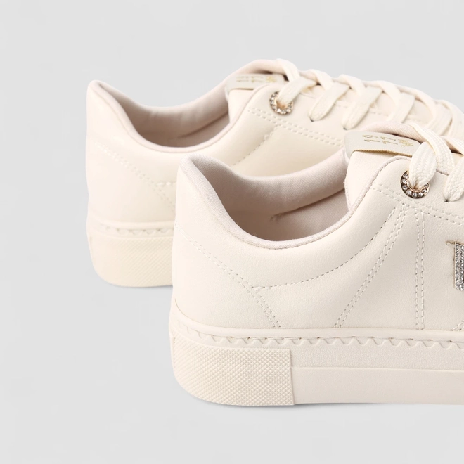 Tênis Casual Feminino Via Marte Strass Marfim