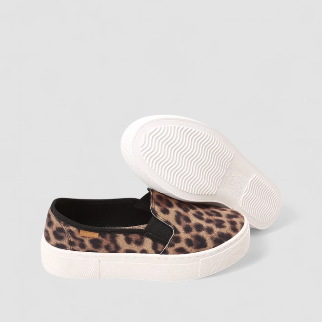 Slip on Feminino Moleca Animal Print Onça Multicor
