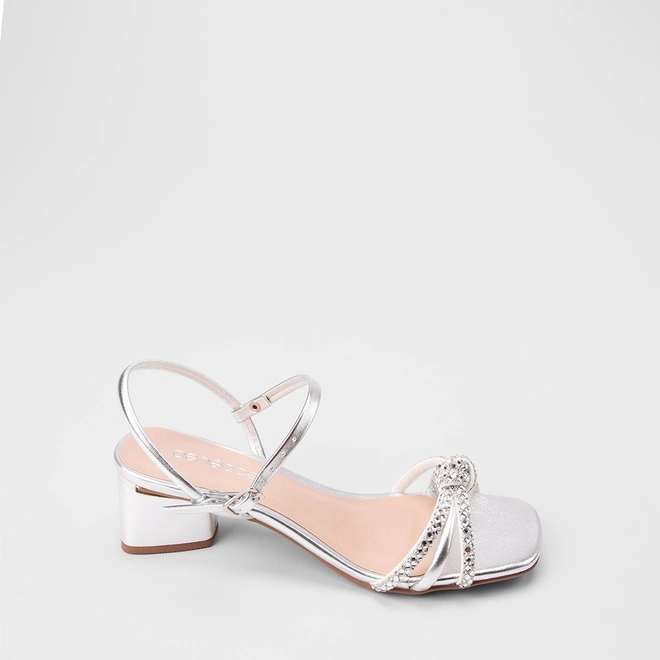 Sandália Feminina Penélope Detalhe Nó & Strass Metalizada Prata