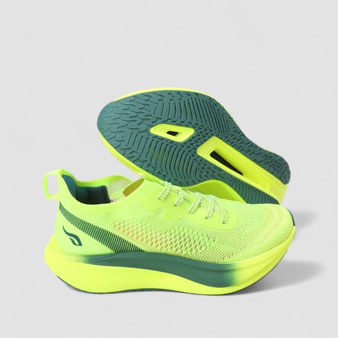 Tênis Esportivo Masculino Torx Knit Verde Neon com Placa de Carbono