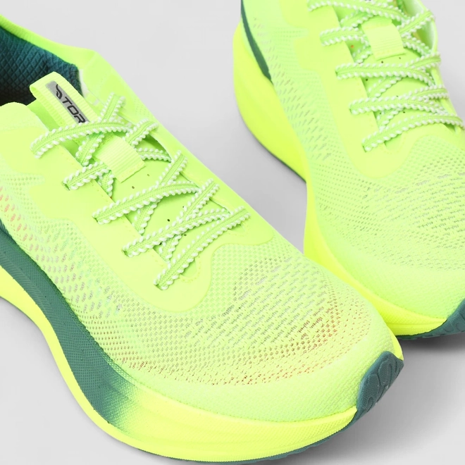 Tênis Esportivo Masculino Torx Knit Verde Neon com Placa de Carbono