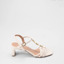 Sandália Feminina Gabriela Salto Reto Detalhe Tiras & Pedraria Off White
