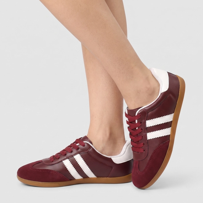 Tênis Casual Feminino Penélope Detalhe Recorte Camurça Vinho