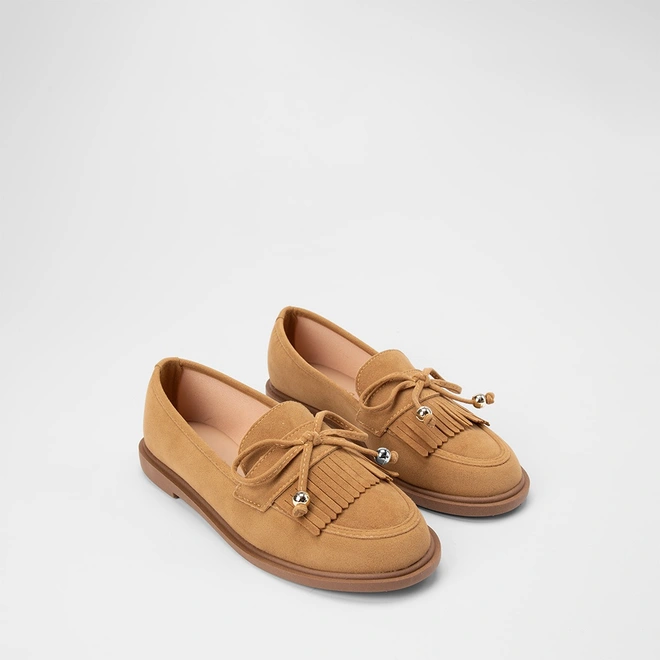Mocassim Feminino Gabriela Camurça Detalhe Laço Bege