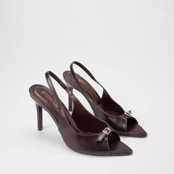 Peep Toe Slingback Feminina Gabriela Enfeite Fivela Marrom