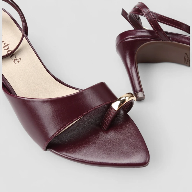 Sandália Feminina Bebecê Salto Fino Detalhe Bold Vinho