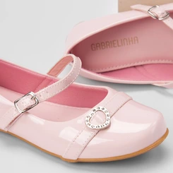 Sapatilha Boneca Infantil Gabrielinha Enfeite Coração Strass & Verniz Rosa