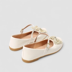 Sapatilha Infantil Gabrielinha Boneca Verniz Laço Pedrarias Off White