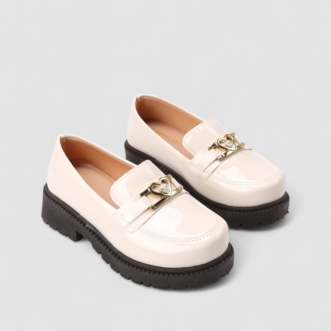 Sapato Infantil Gabrielinha Fivela Coração Offwhite