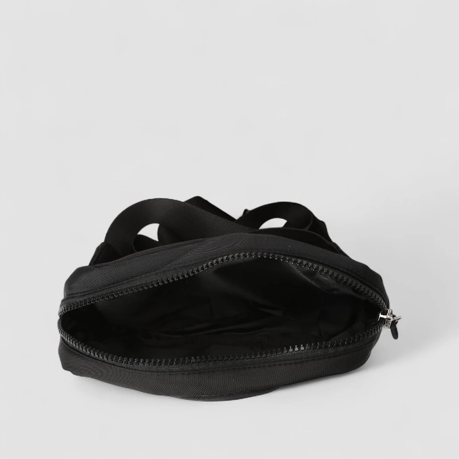 Bolsa Pochete Vertus Pequena Nó Preto