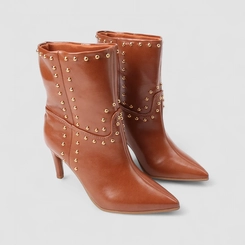 Bota Feminina Gabriela Cano Médio Salto Fino Detalhe Tachas Caramelo