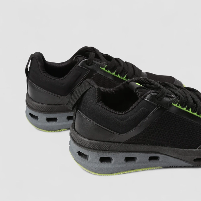 Tênis Esportivo Masculino Vertus Preto & Verde