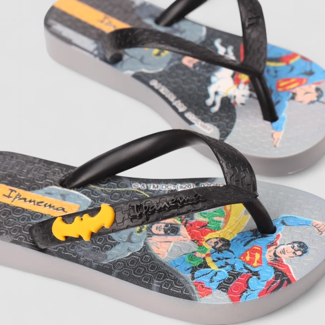 Chinelo Infantil Ipanema Liga Da Justiça Preto