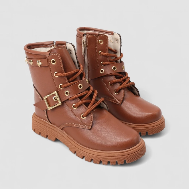 Bota Coturno Infantil Gabrielinha Fivela Detalhe Tachas Marrom