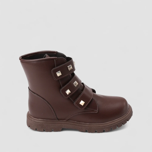 Bota Coturno Infantil Gabrielinha Tiras Contato Detalhe Tachas Marrom