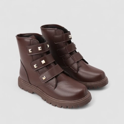 Bota Coturno Infantil Gabrielinha Tiras Contato Detalhe Tachas Marrom